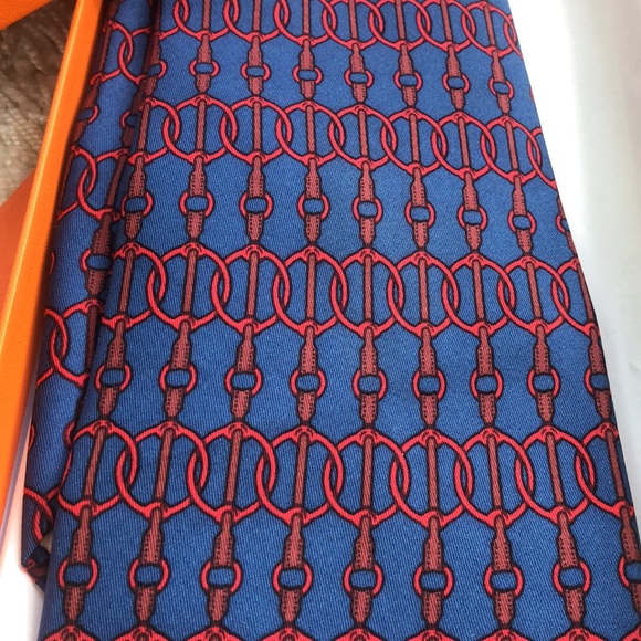 Hermès like new tie - Picture 4 of 15